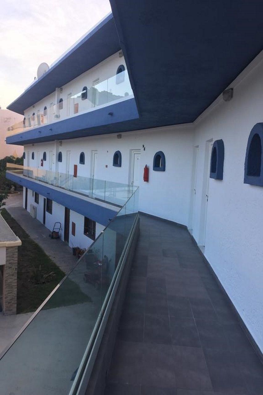 Hotel Sevastos 2*